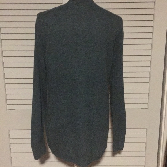 Madewell Cardigan V-Neckline Pockets - Picture 3 of 4